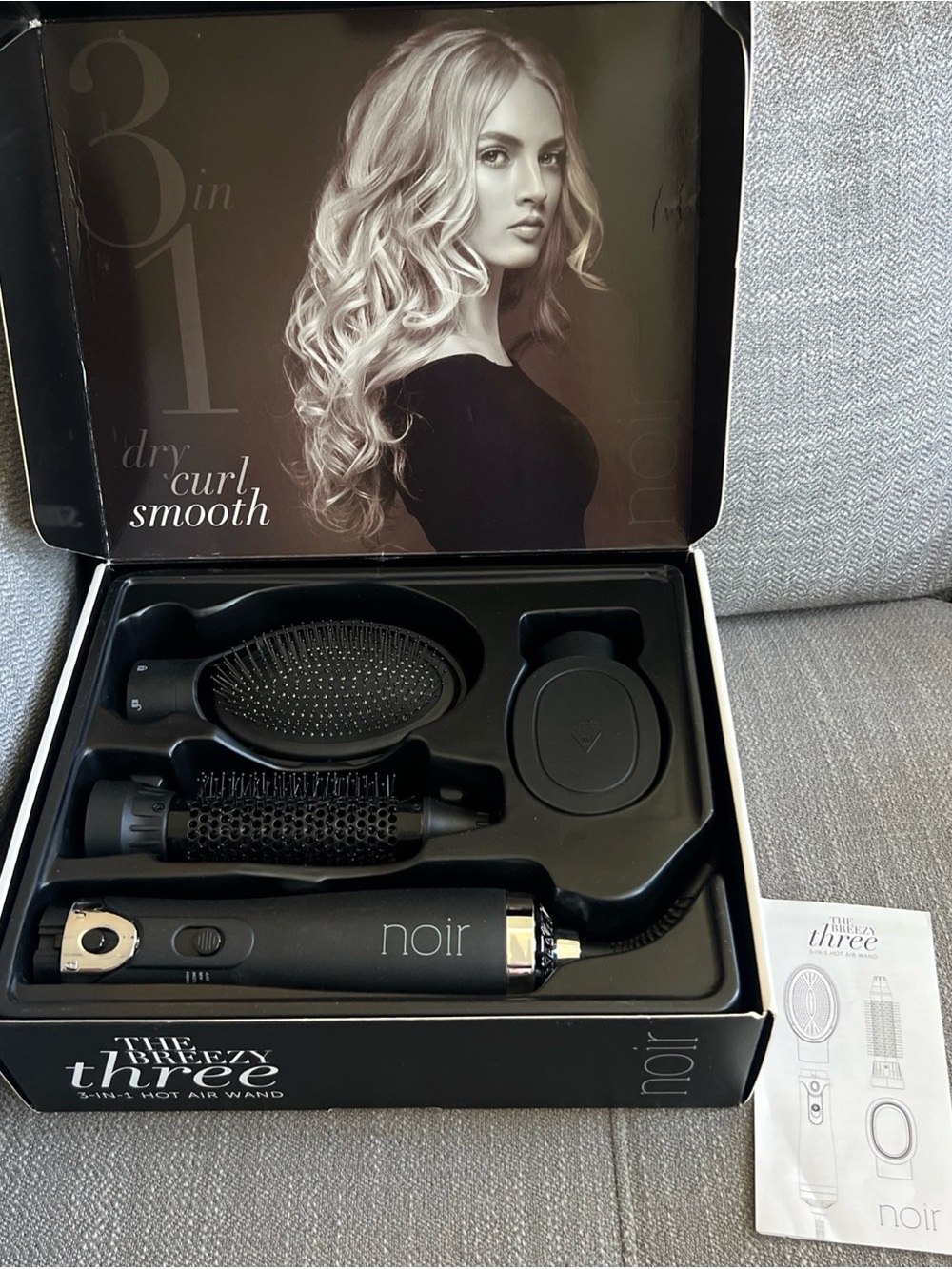 noir The Breezy Three 3-in-1 Hot Air Wand Hot Air Brush Ceramic-Coated Black